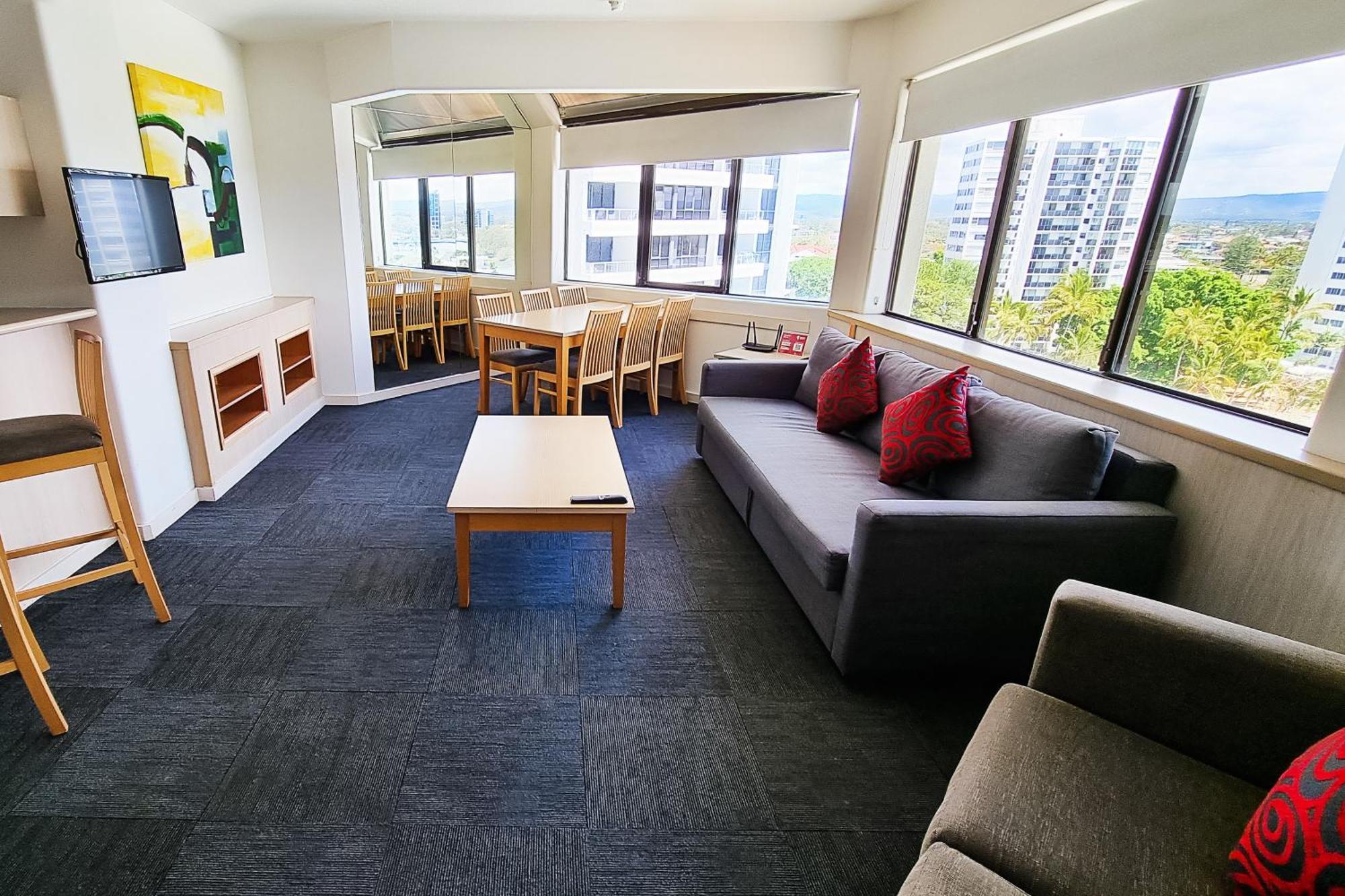 غولد كوست Tiki Hotel Apartments Surfers Paradise المظهر الخارجي الصورة