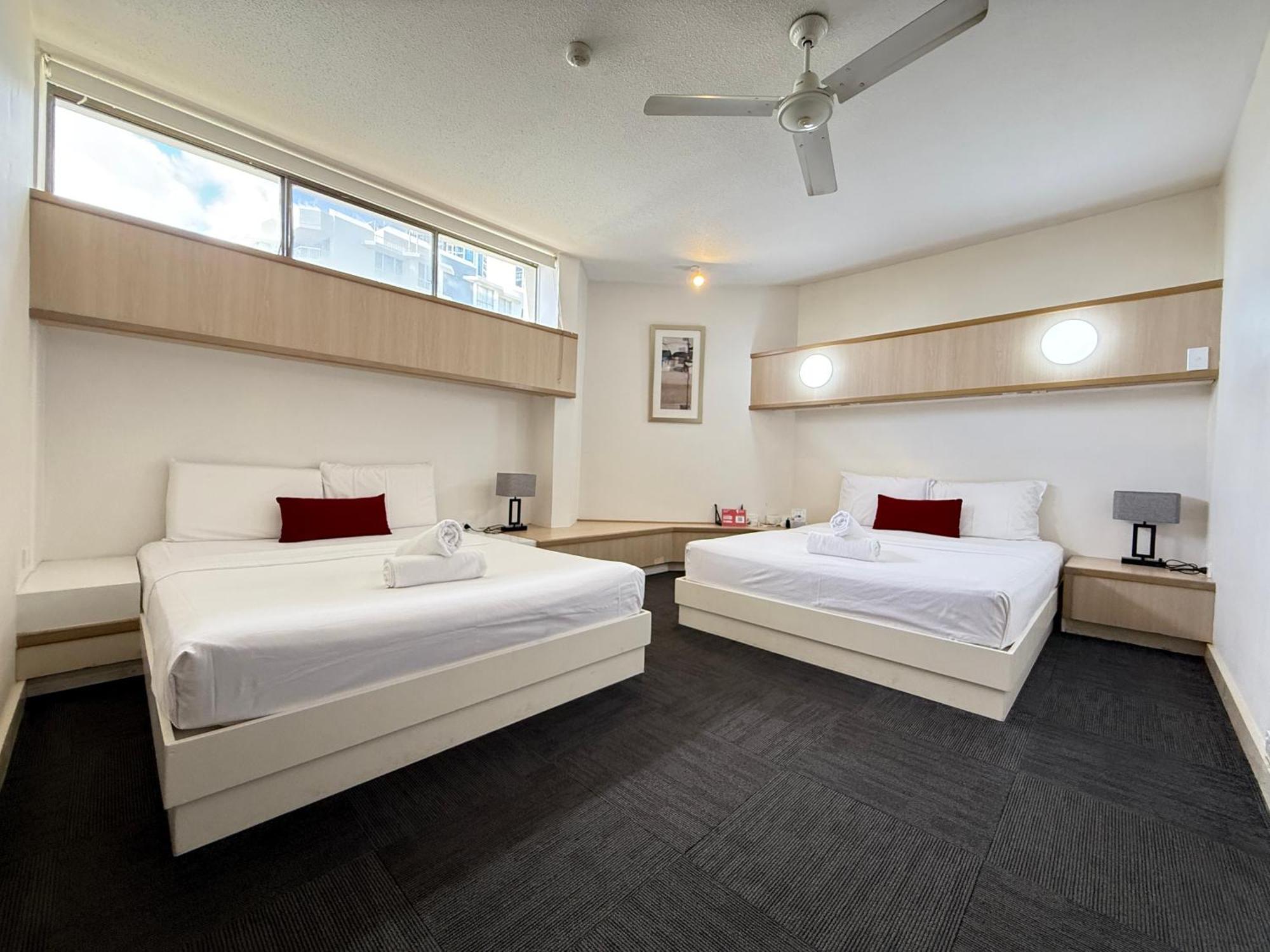 غولد كوست Tiki Hotel Apartments Surfers Paradise المظهر الخارجي الصورة