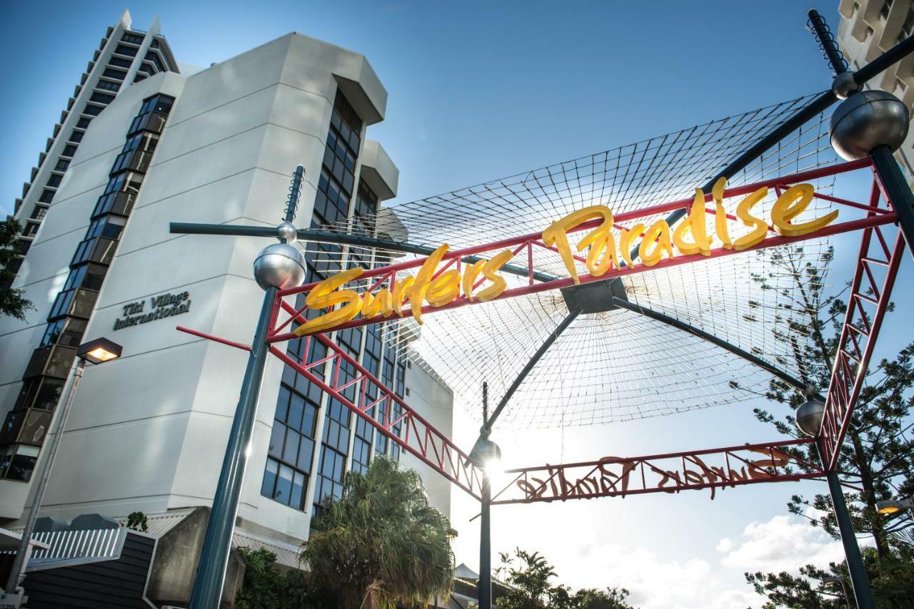 غولد كوست Tiki Hotel Apartments Surfers Paradise المظهر الخارجي الصورة